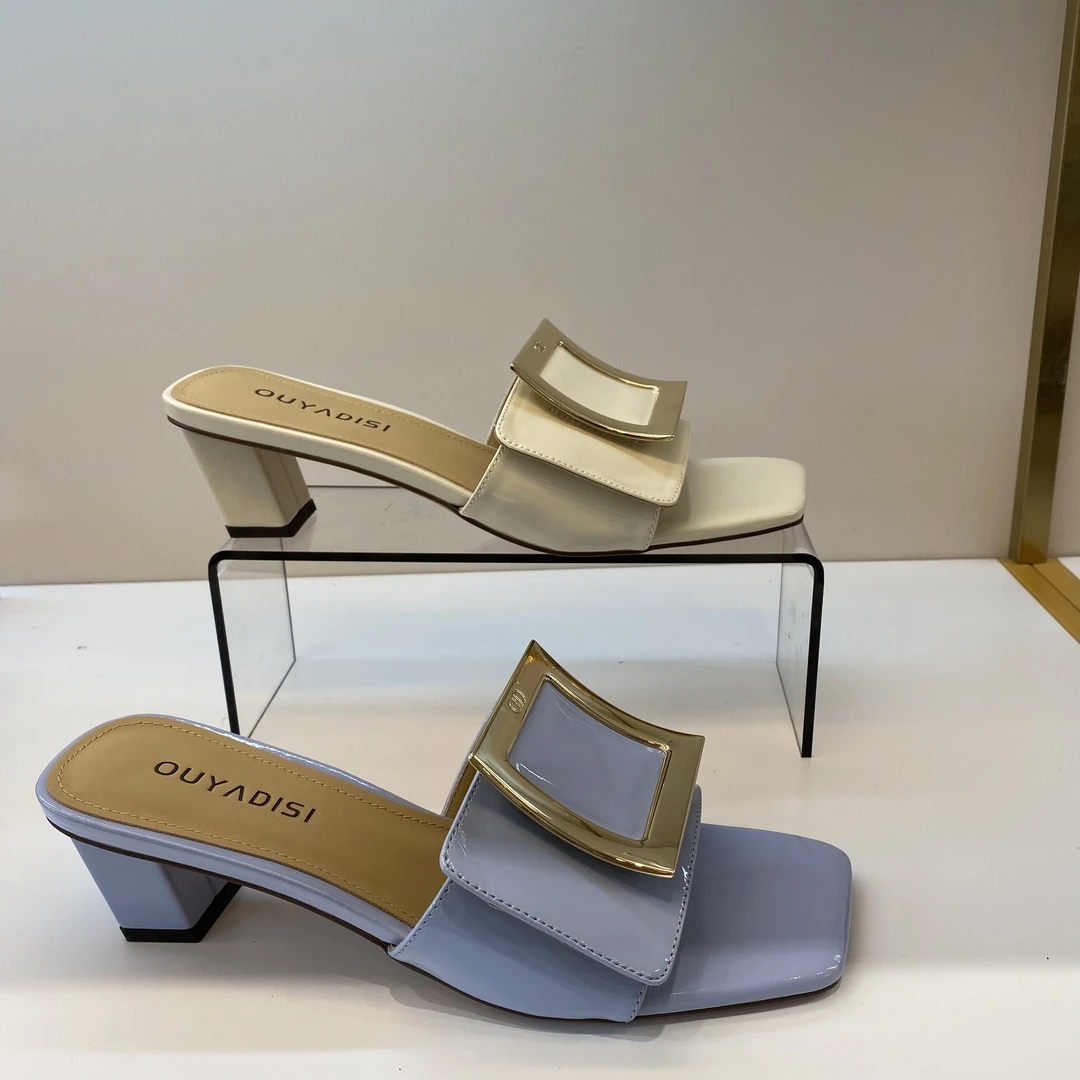 168-256夏季时尚百搭粗跟外穿女鞋