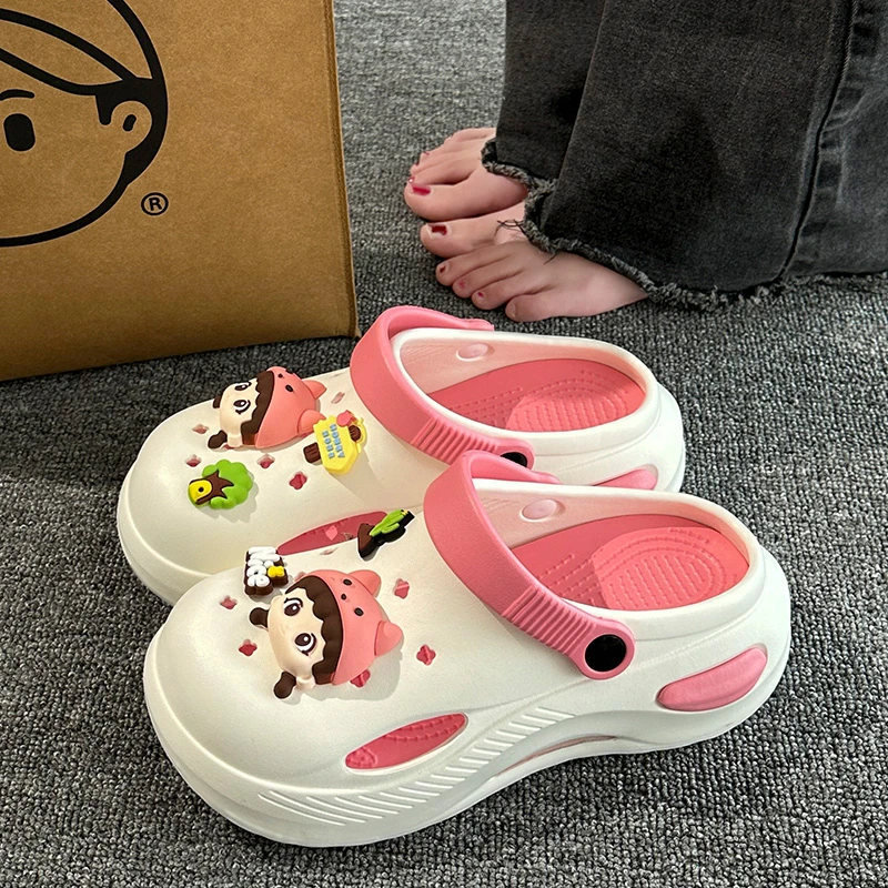 可爱厚底增高洞洞鞋女款2024新款软底轻便舒适百搭防滑包头凉拖鞋