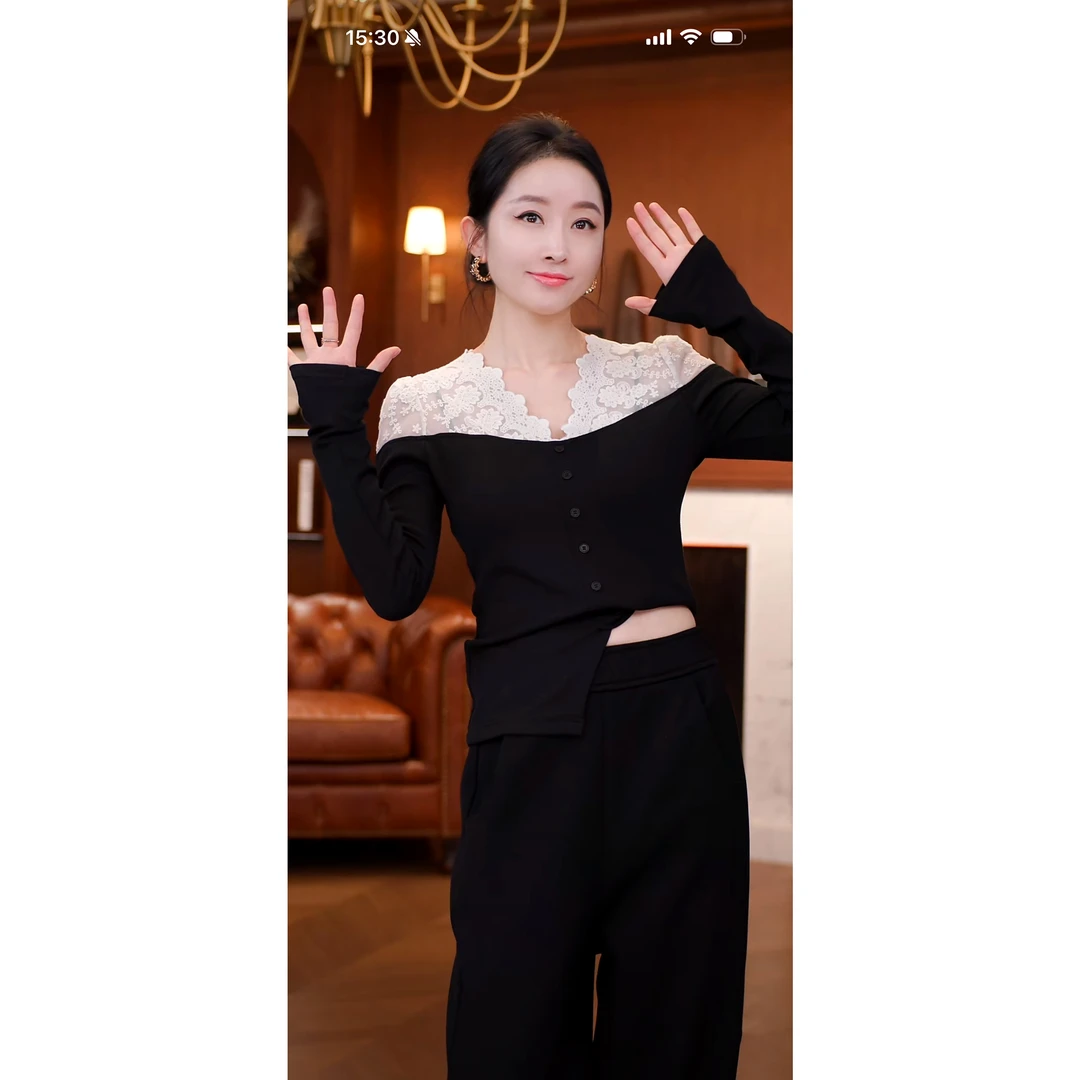 DR杨圣坤2025春夏新款法式甜美蕾丝拼接单排扣长袖T恤XM2412-1201