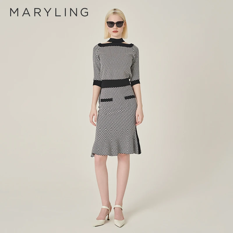 MARYLING玛俪琳2024初秋新品黑白人字纹露肩针织套头衫A1EFW01010