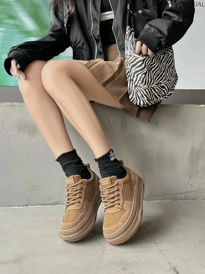 【金】秋季新款韩版百搭休闲运动鞋女9829-3