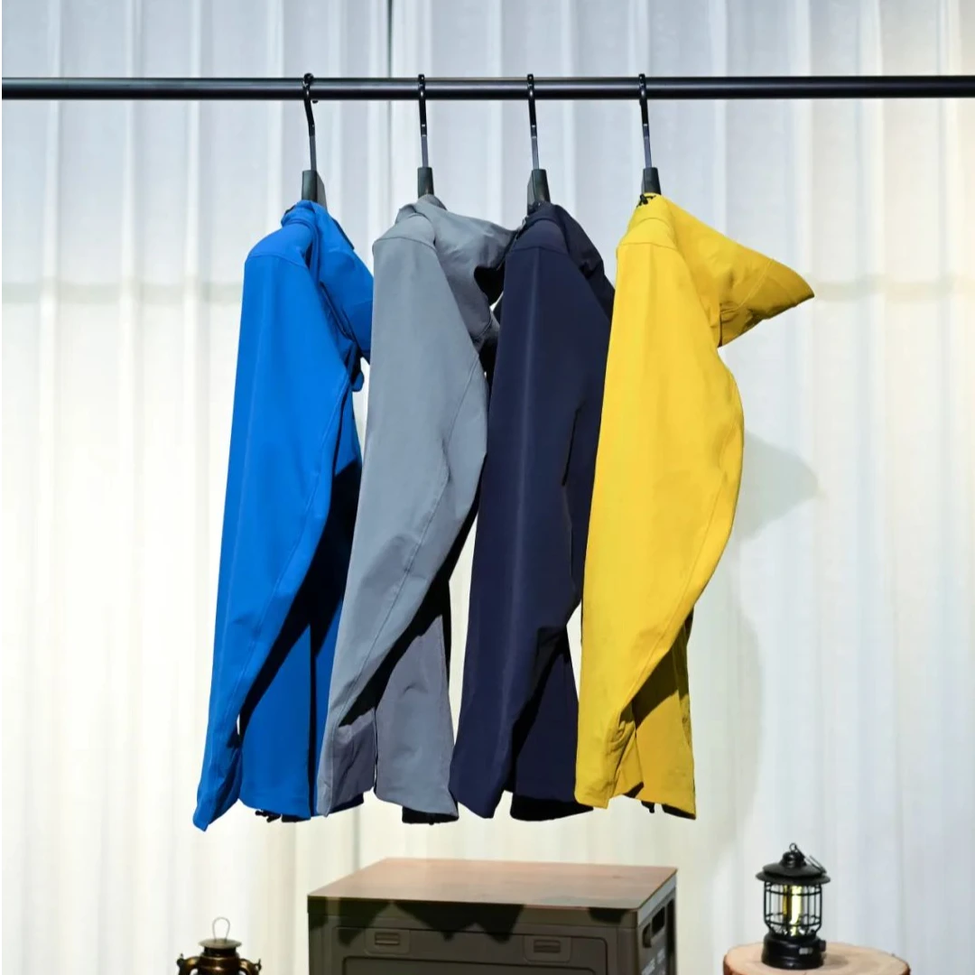 男款连帽软壳衣时尚休闲透气弹力户外运动保暖外套 17307