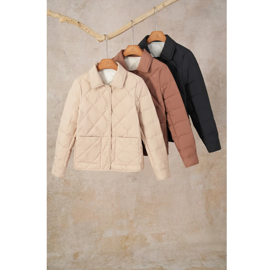 西子/【轻行鹅绒】90白鹅绒正反两穿三防翻领短款羽绒服/YRKGJ001