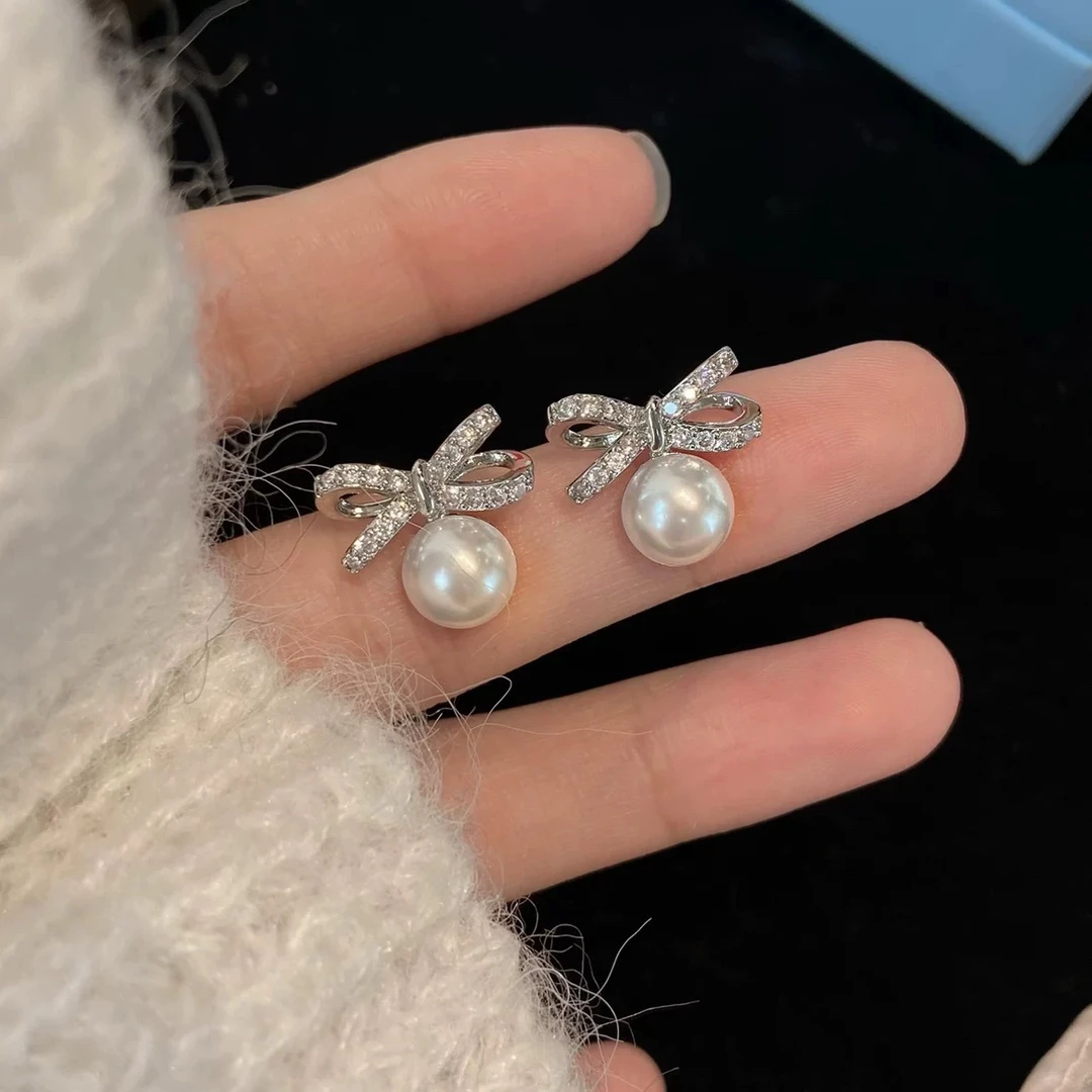 铜合金仿珍珠耳饰 赵露思同款蝴蝶结明星同款耳饰蚊香盘耳夹|心事