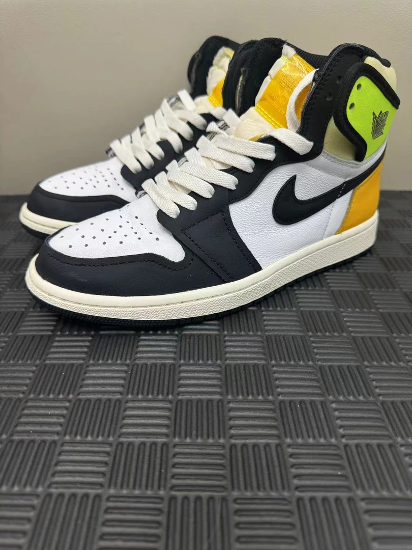 aj1黑黄脚趾38.5码