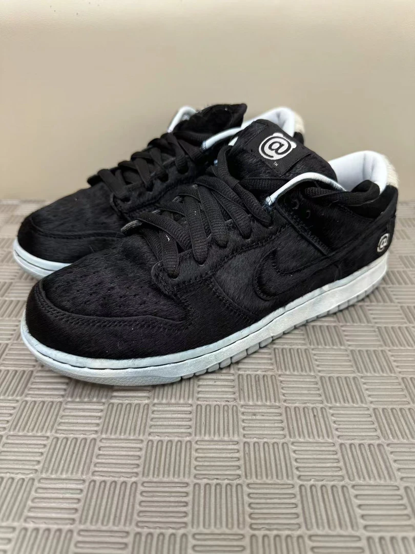 dunk黑色小熊40.5码