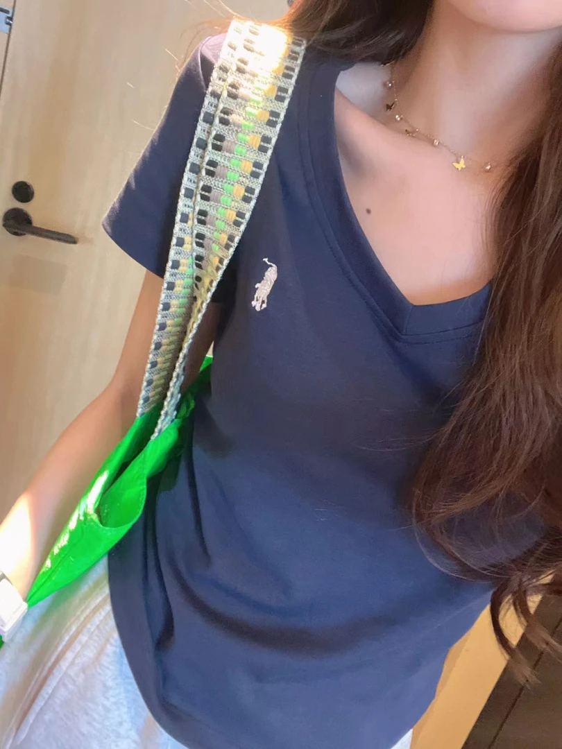 xxxwxz王希之  藏青v领刺绣短袖T恤#12764