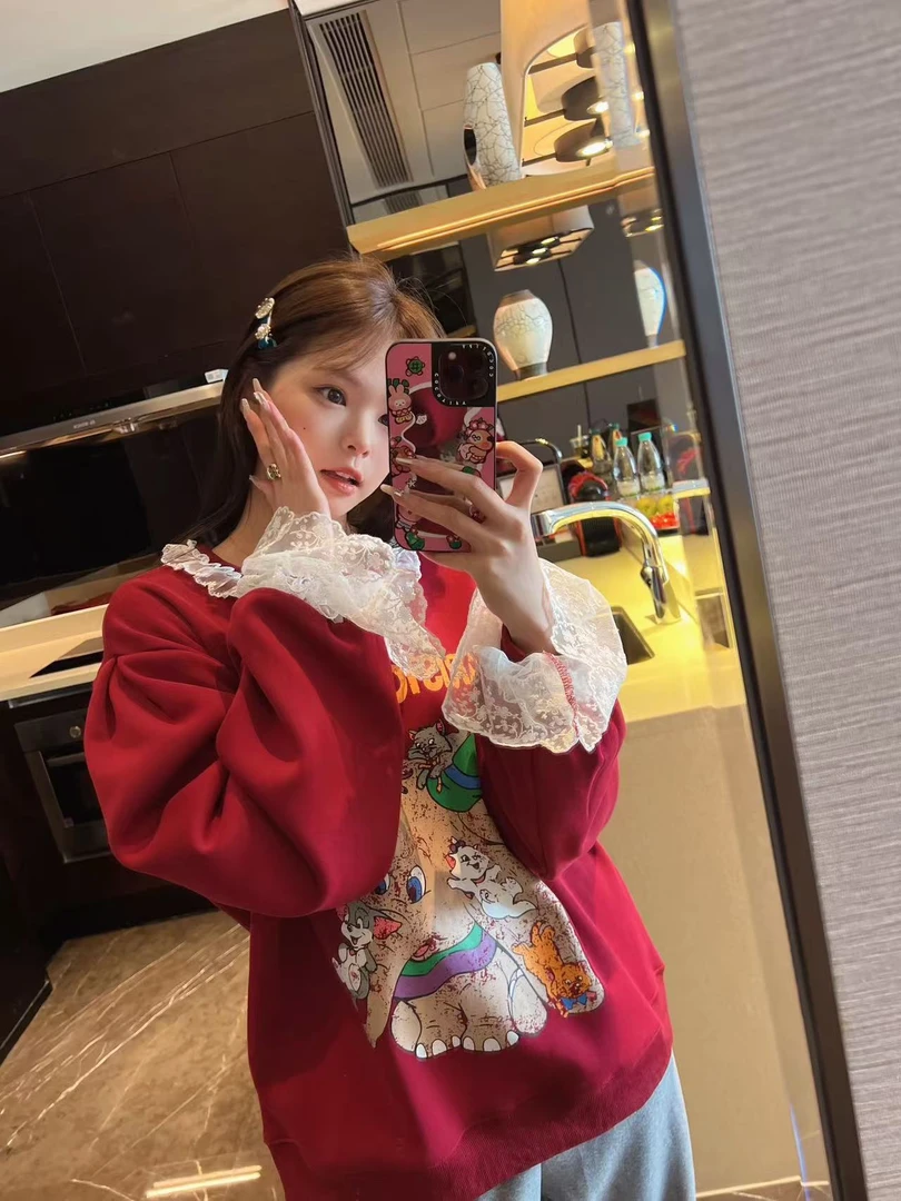 xxxwxz王希之  小飞象印花红色加绒加厚长袖卫衣#z1327