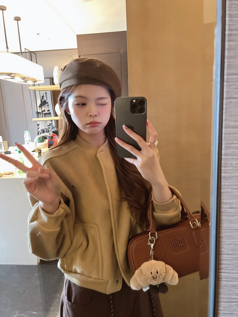 xxxwxz王希之  美式复古毛呢夹克卡其色棒球服短外套#z1176