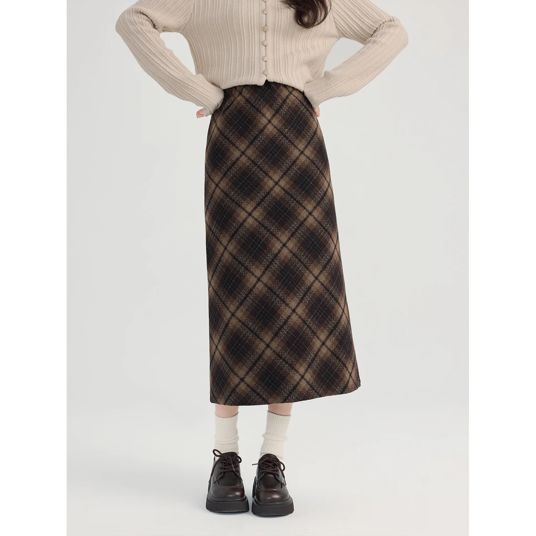 爱蔷薇大码复古毛呢格子裙女深咖色半身裙女2024秋冬长裙GT74851