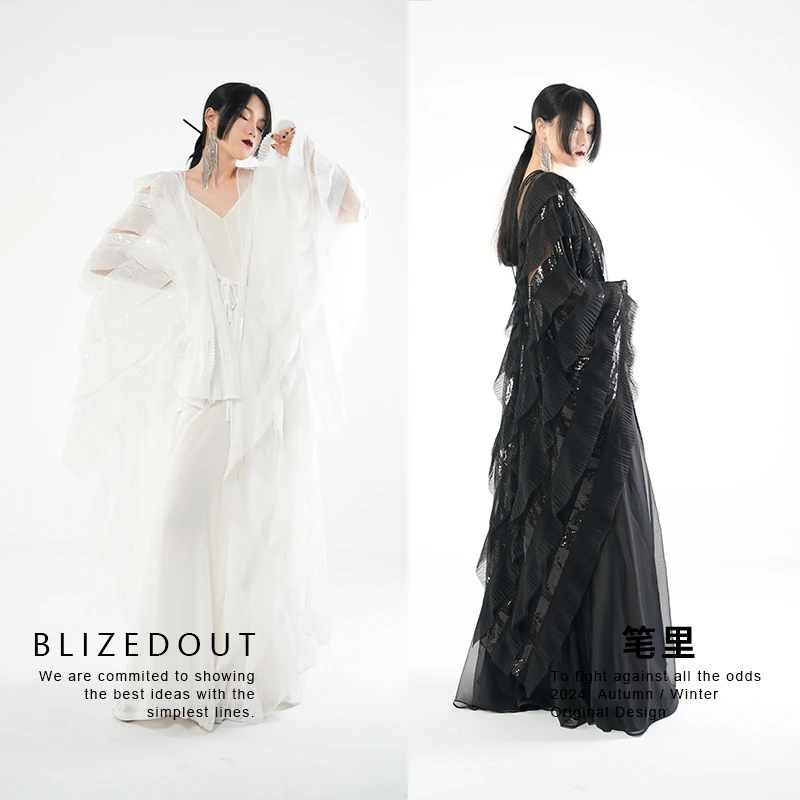 笔里【BLIZEDOUT】独立设计黑白两色飘逸不对称蕾丝长雪纺衫4062601