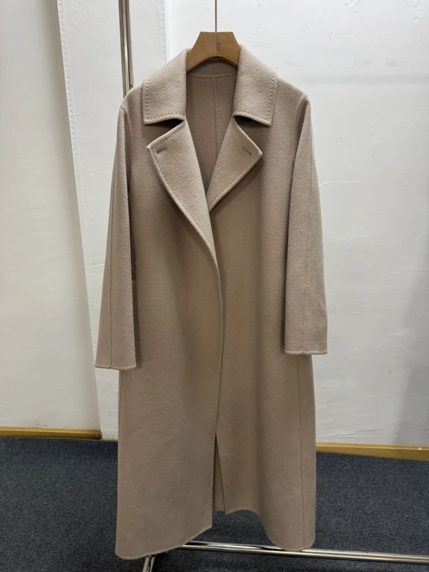 女士翻领/反驳领绵羊毛长款大衣