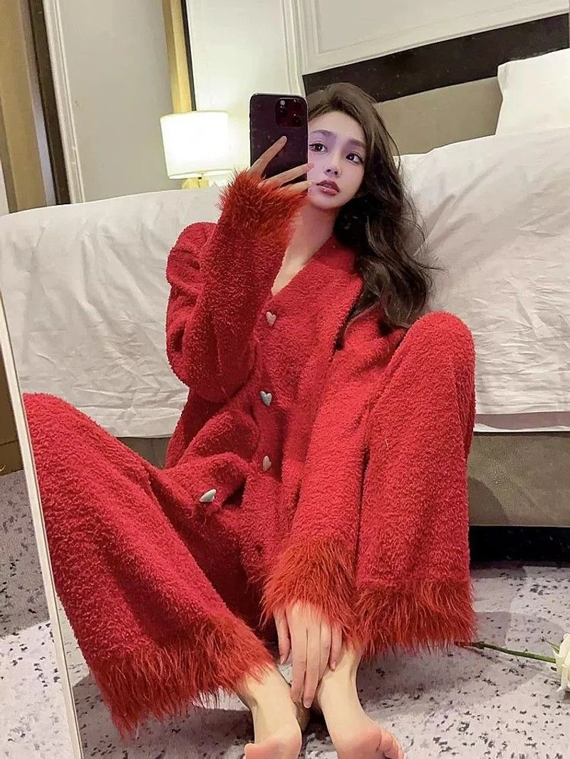 羽毛袖2025新款睡衣女秋冬季半边绒彩色爱心扣加厚红色外穿家居服