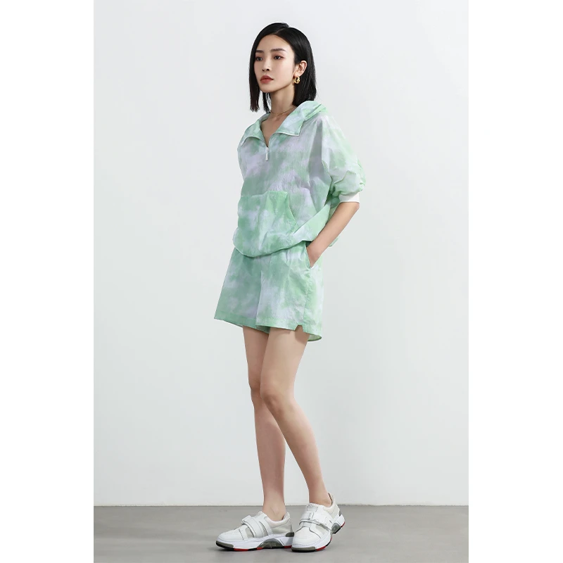 【Yifini/易菲】夏季东方写意泼墨印花蝙蝠袖连帽防晒套装B03G3902