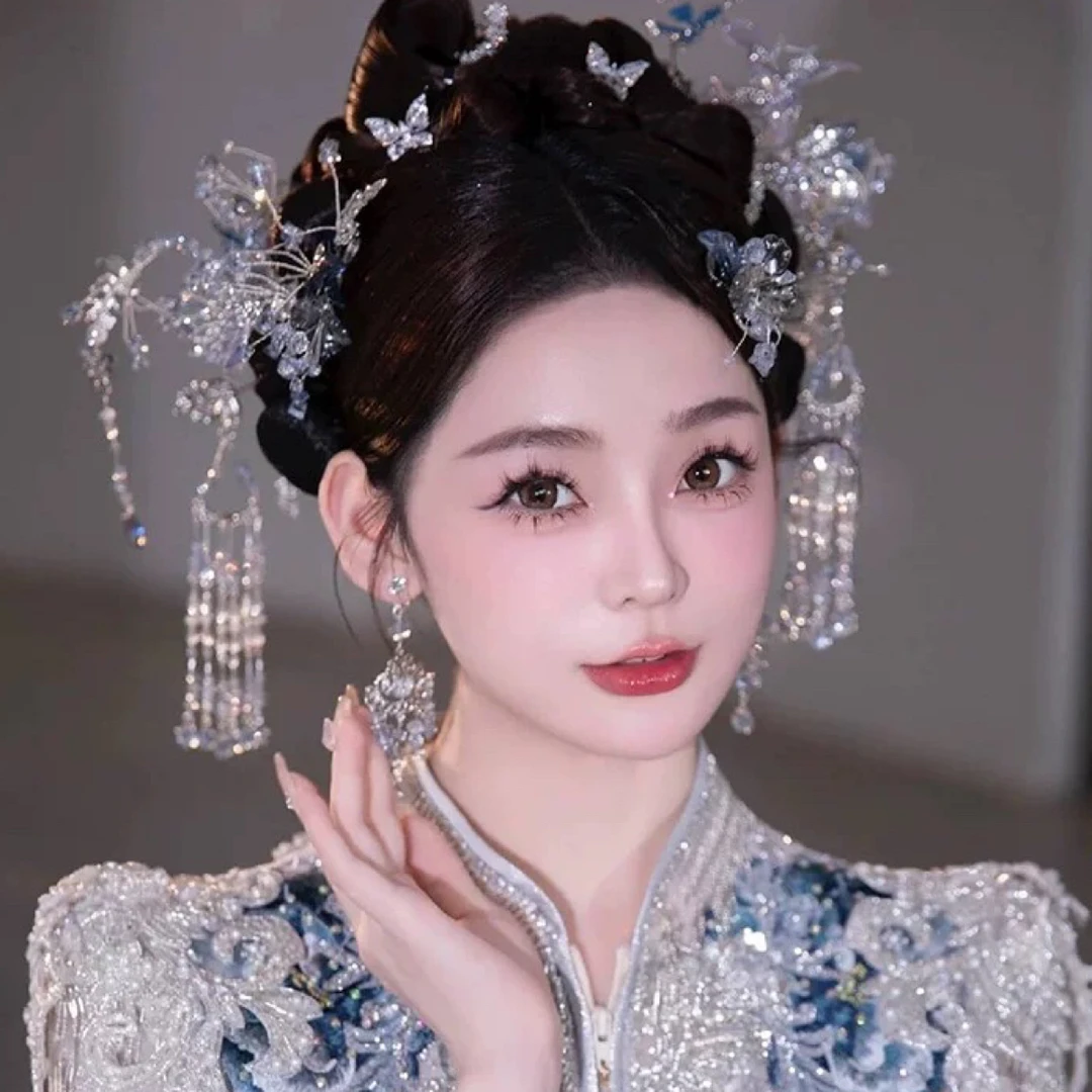 8792婚嫁饰品减龄新款高级蓝色水晶蝴蝶汉服步摇大气头饰