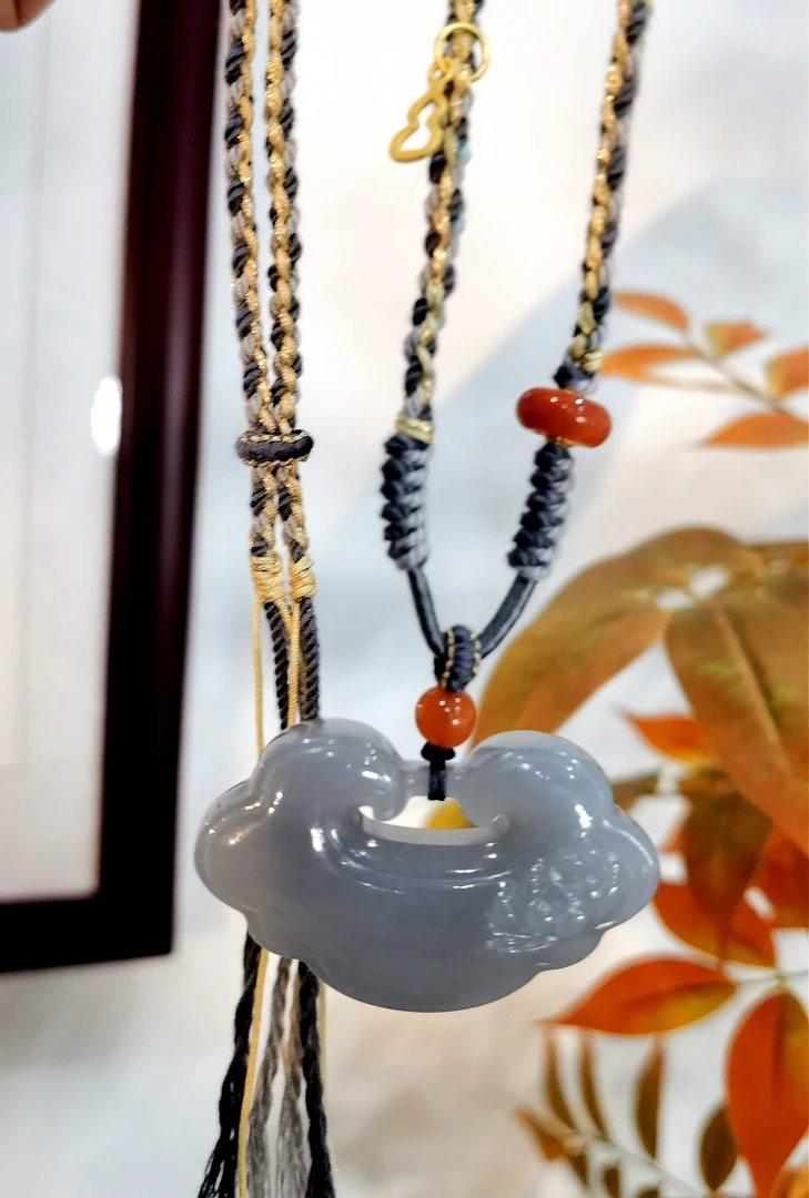 和田玉烟紫平安如意锁  多样性发货发其一