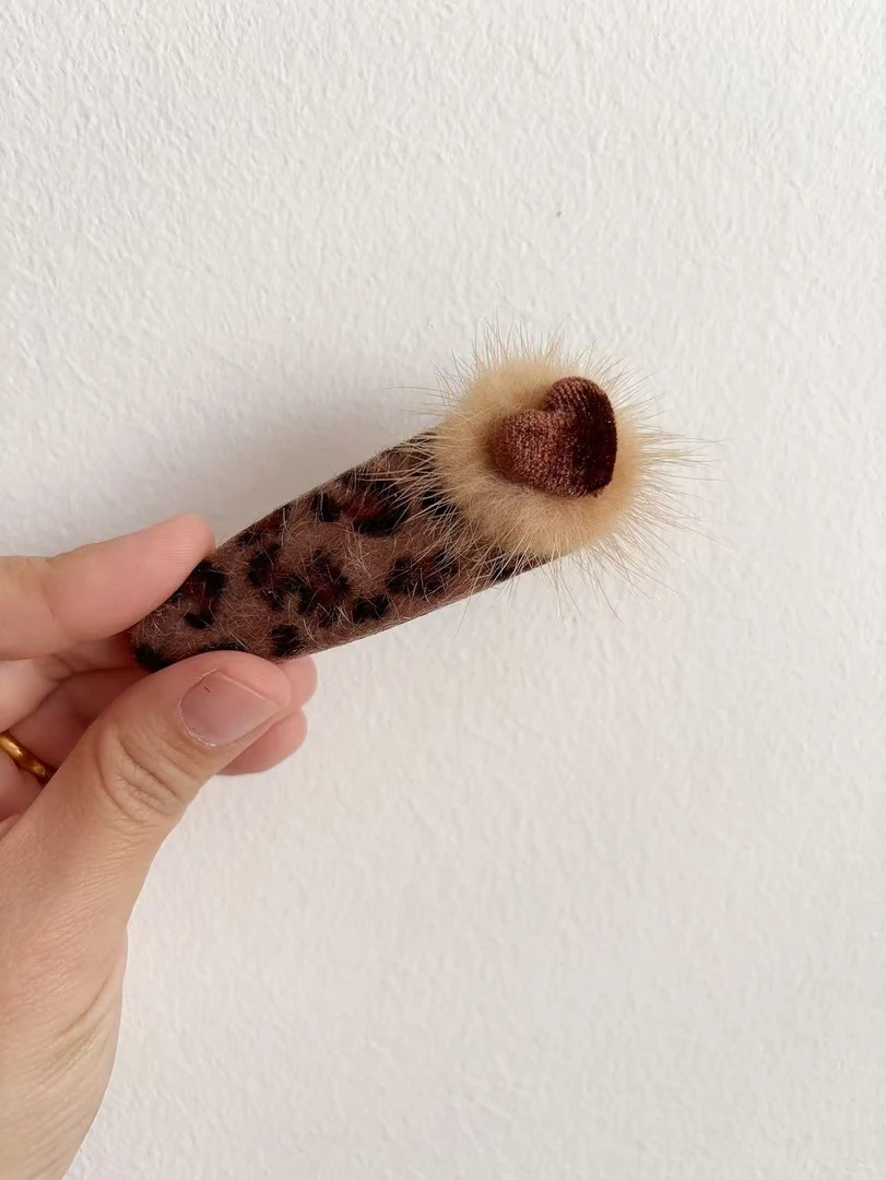 东大门花纹绒绒时尚爱心侧边夹发夹A105