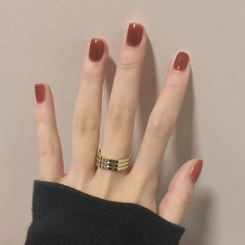 秋冬车厘子色指甲油可撕拉免烤快干持久不掉显白无味冰透流行色