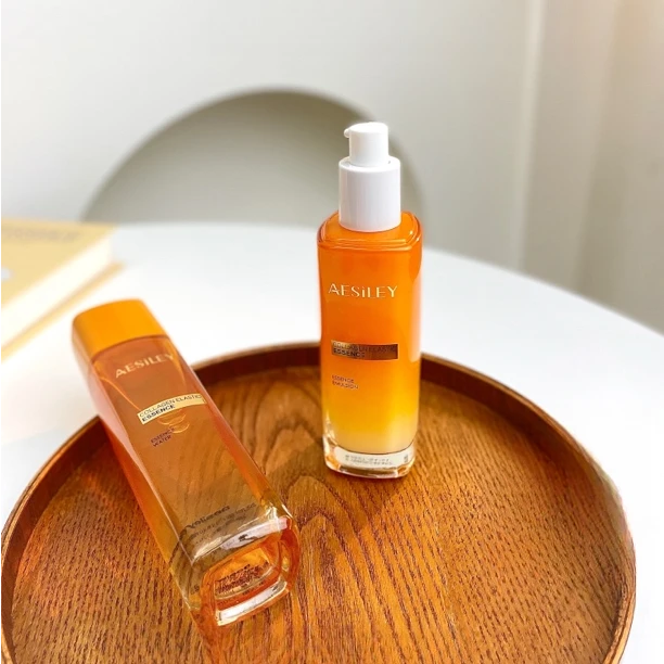 aesiley艾琳娜·柔顿女士英伦轻奢护肤Aesiley水乳