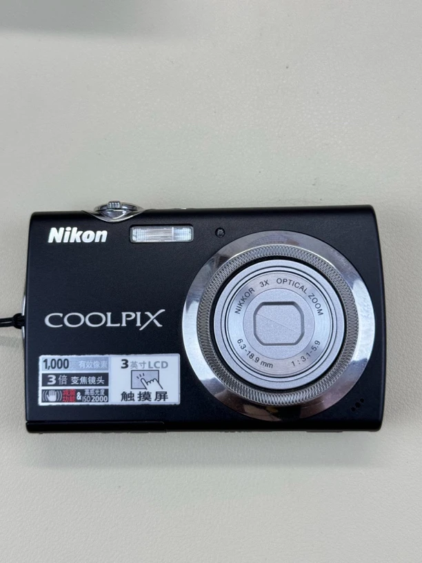 95新 Nikon/尼康 s230 黑色复古数码相机触摸屏拍照带原盒