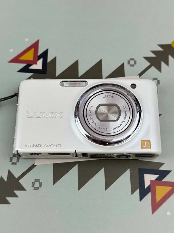 9新 Panasonic/松下 fx77 白色 日版无中文触摸屏ccd数码相机