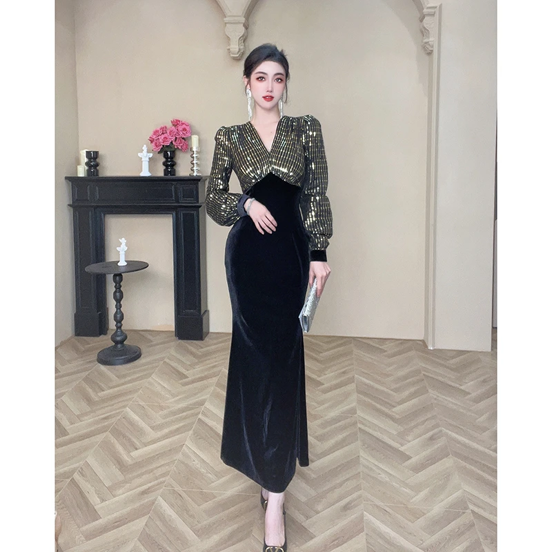 2024新款女装轻熟风气质V领亮片拼接收腰丝绒鱼尾连衣裙21042
