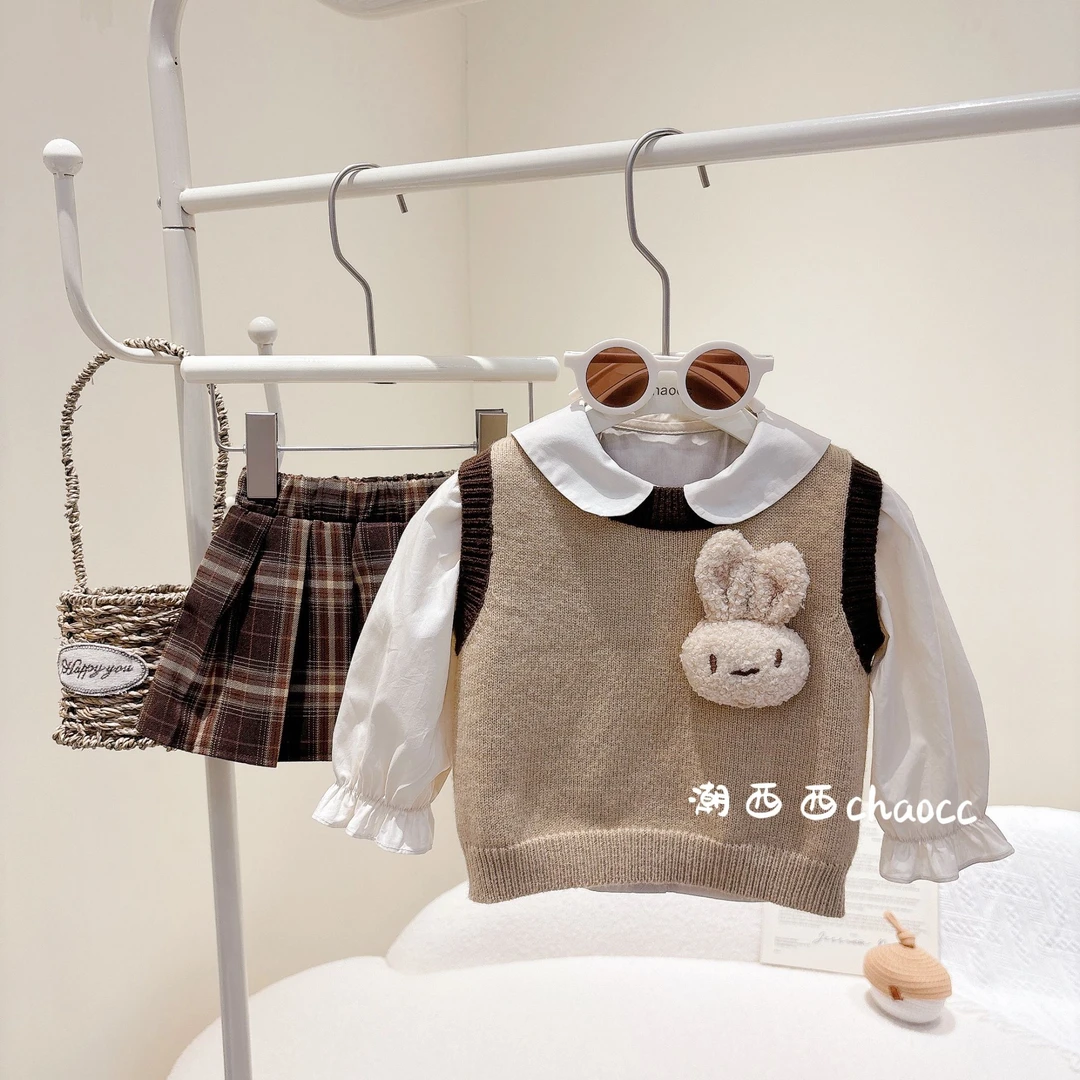 潮西西定制童品2024秋季新款兔子公仔马甲衬衫百褶裙三件套女宝宝