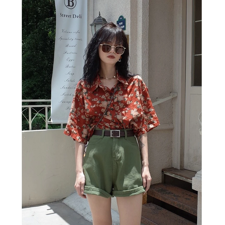 港风复古花衬衫女夏季薄款设计感小众短袖港味印花衬衣外套上衣女