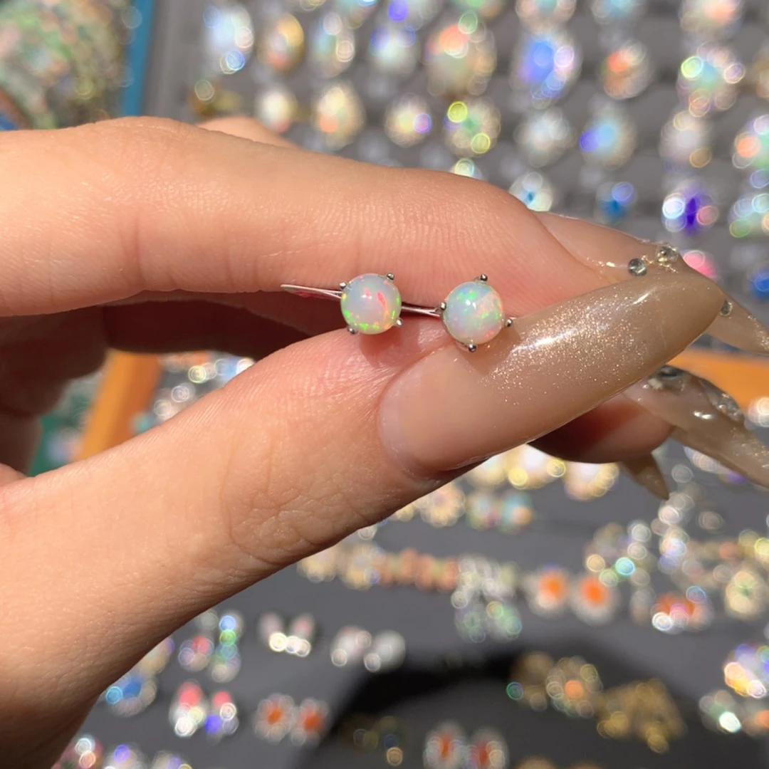 【闪购商品】欧泊耳钉一一x银S925镶嵌