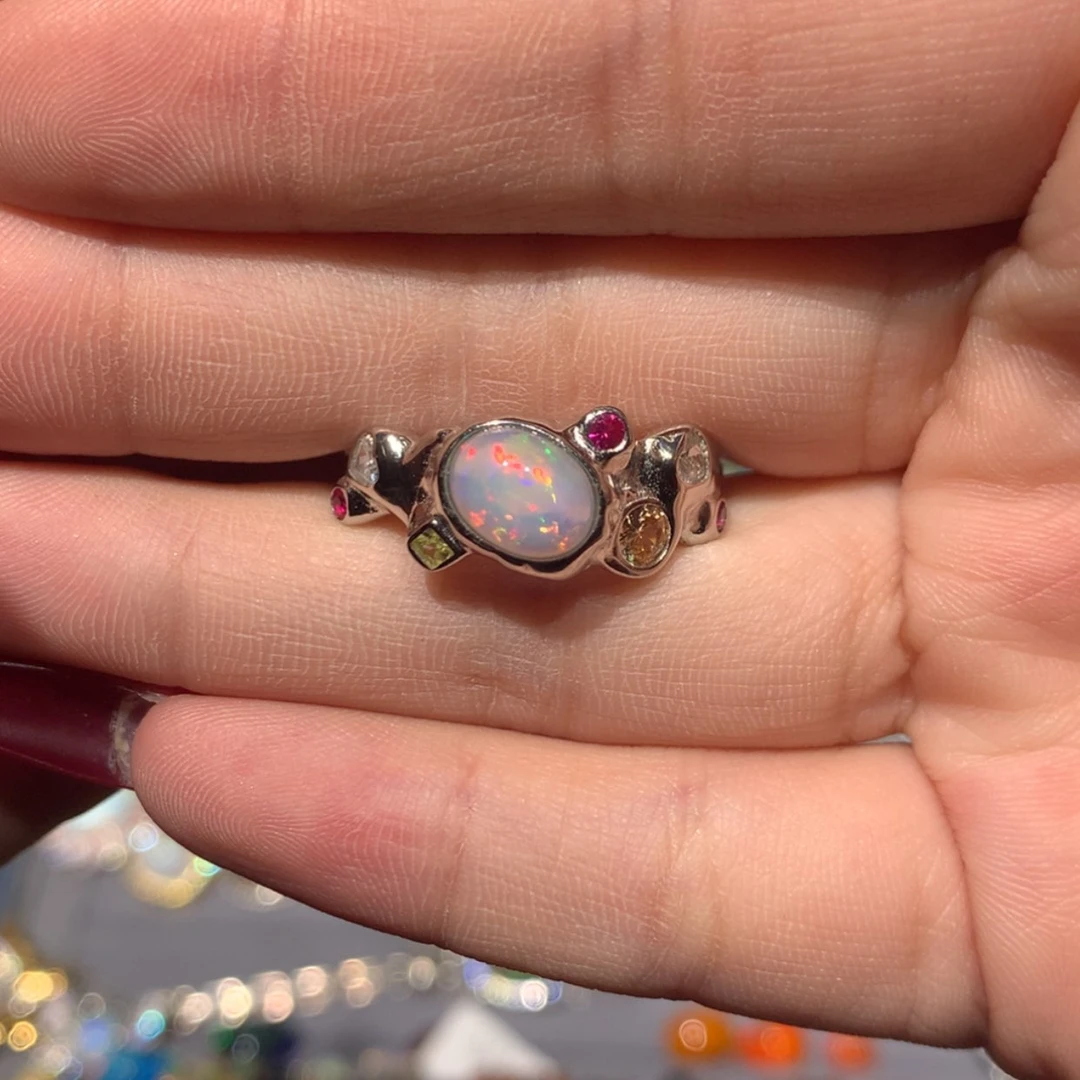 【闪购商品】欧泊a福利戒指银S925镶嵌