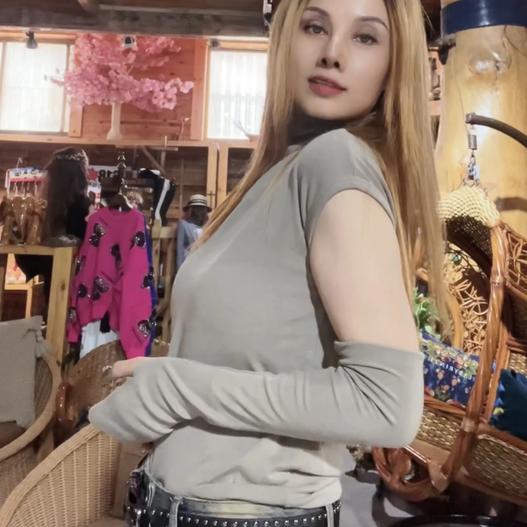 JDKJ疯狂秒杀:半高领设计感短款t恤套袖修身显瘦百搭打底