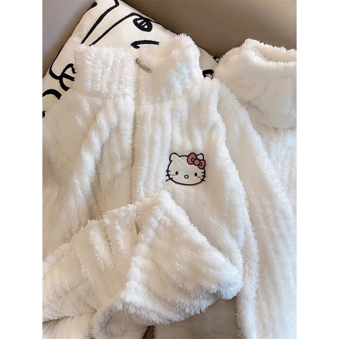 【cute】加厚甜美睡衣女冬季新款草莓熊拉链可外穿家居服套装