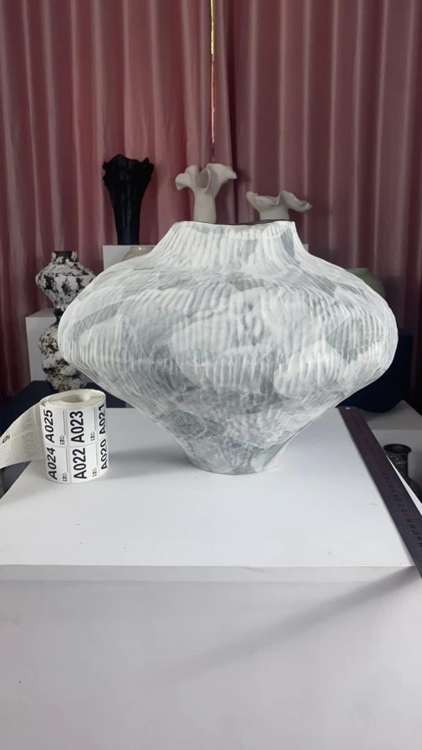 景德镇高温艺术高27口11异形油画花瓶摆件