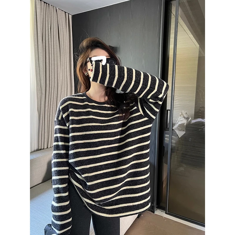 复古奥利奥绒条纹长袖针织衫女秋冬加厚百搭宽松慵懒风中长款上衣