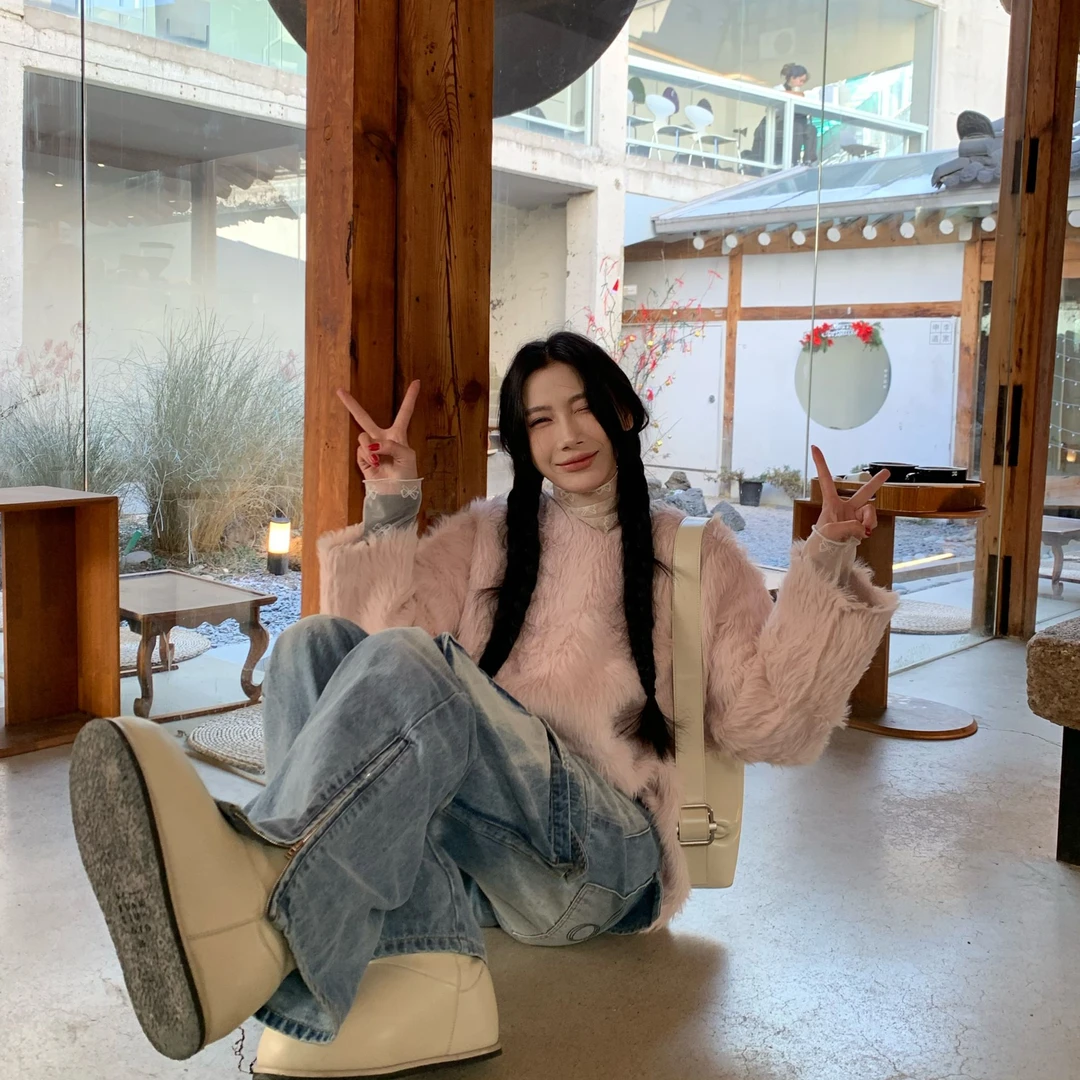 70不是七十【赫拉粉灰】秋冬保暖毛织V领仿水貂毛上衣外套韩版毛衣