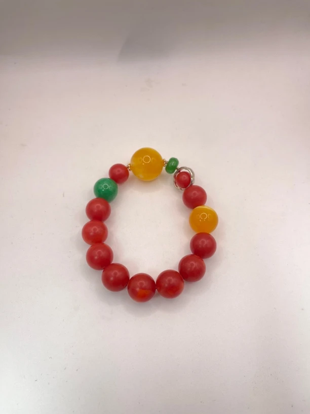 S107蜜蜡手串多样性发货