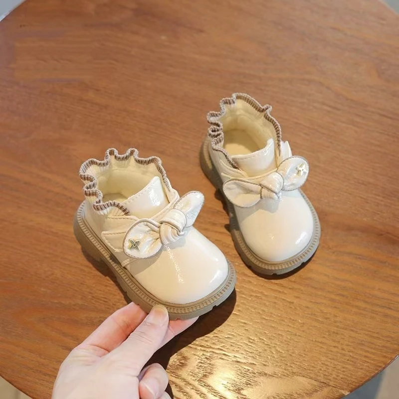 15-25码女宝宝鞋子婴儿公主鞋女童皮鞋软底秋款小童学步秋冬加绒