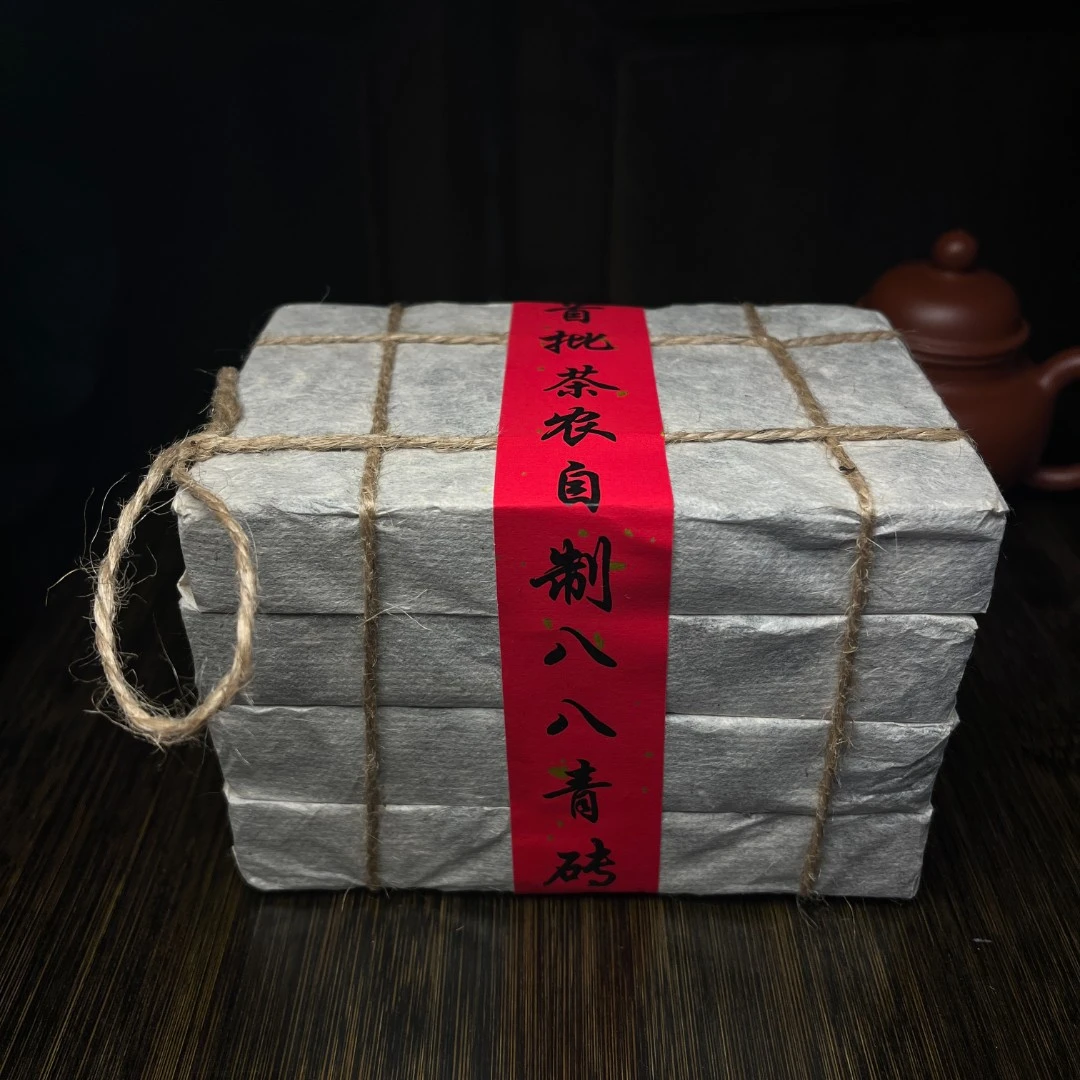 【陈国毅藏】八八青配方木模砖 普洱茶  生茶  1000g