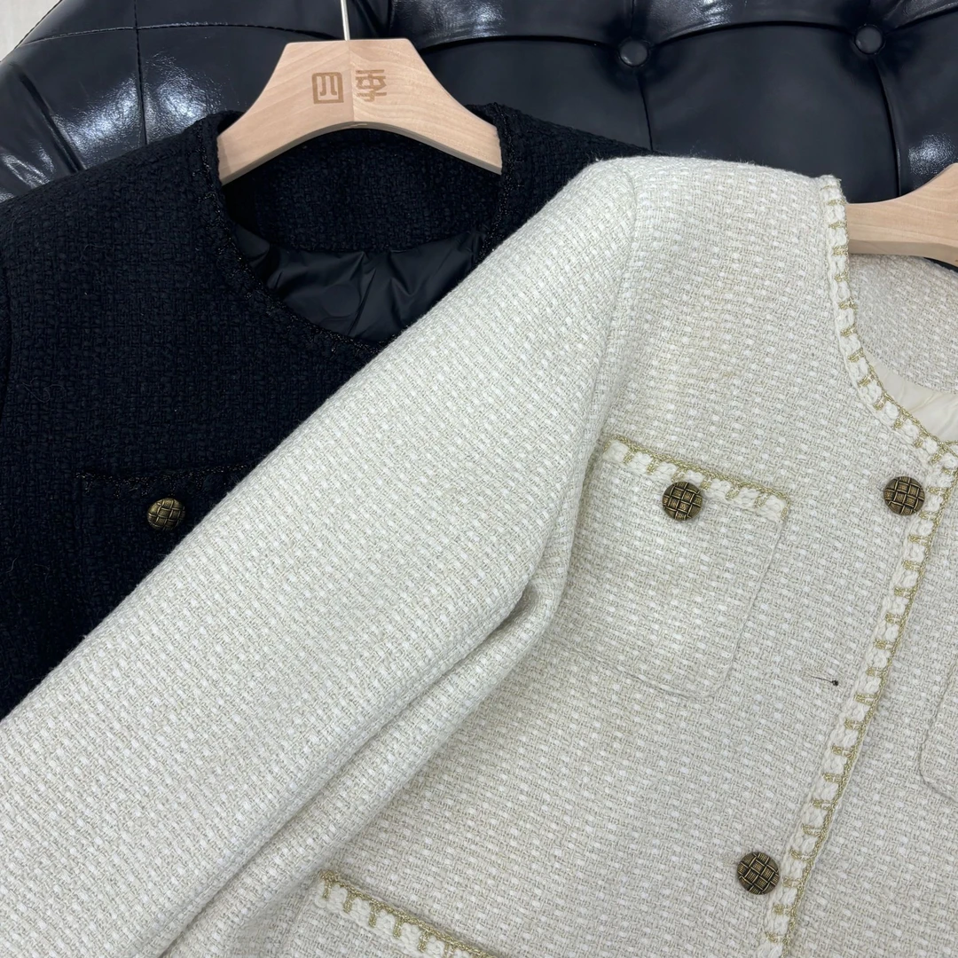 《SI JI 绒绒细语》新款气质小香风羽绒服时尚时尚名媛法式百搭6023