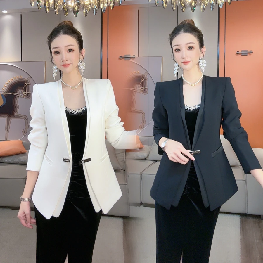 【小茵家】秋冬百搭收腰版型西装外套显瘦气质女神款