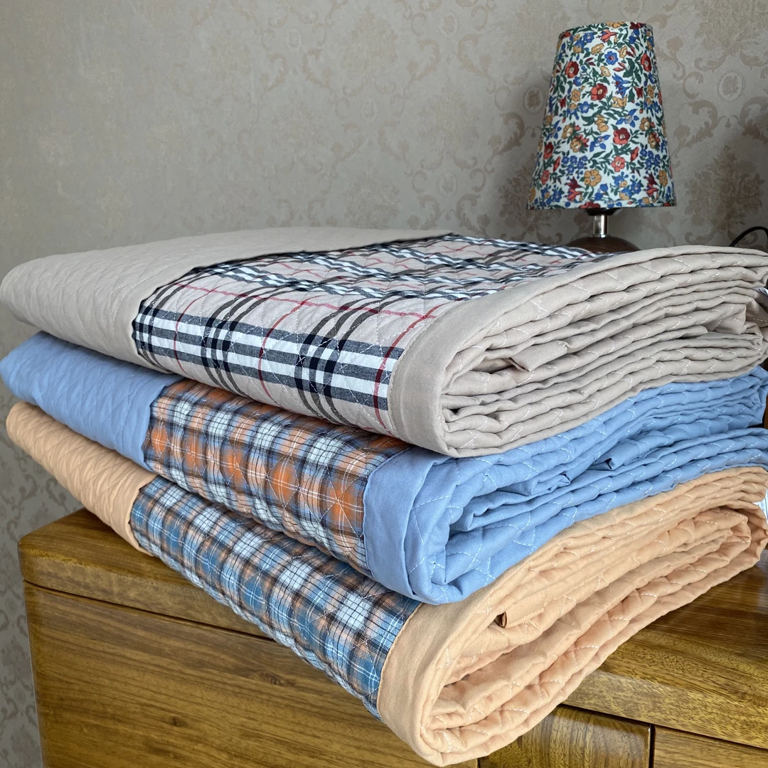 外贸仓播【格子夹棉床盖】双面全棉水洗棉/床盖沙发垫一片过