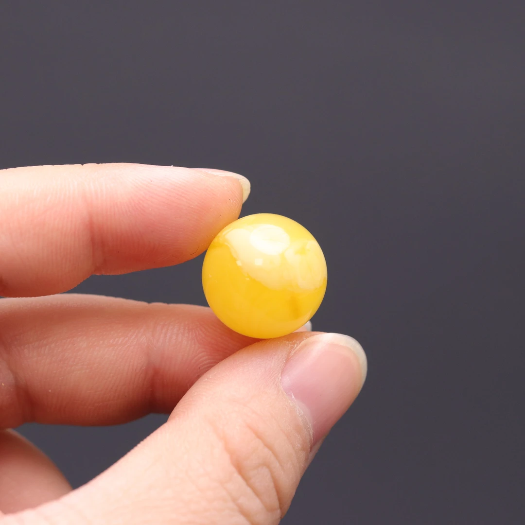 S5576-1俄料焦皮鸡油红蜜蜡单珠板王货圆珠隔珠顶珠配饰（按克重）