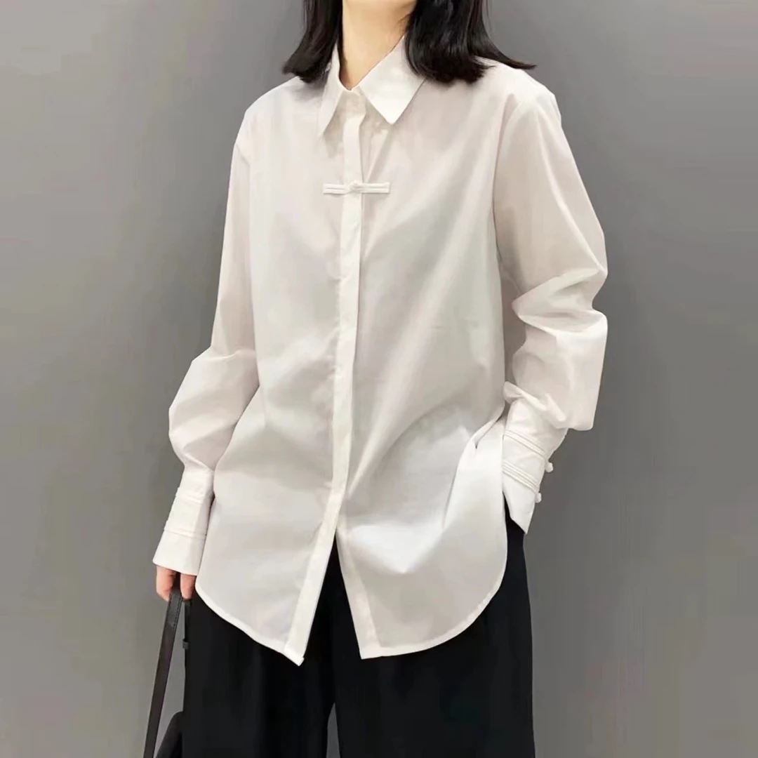 早春新款简约轻奢新国潮领口一颗盘扣宽松休闲百搭白衬衫8927-G
