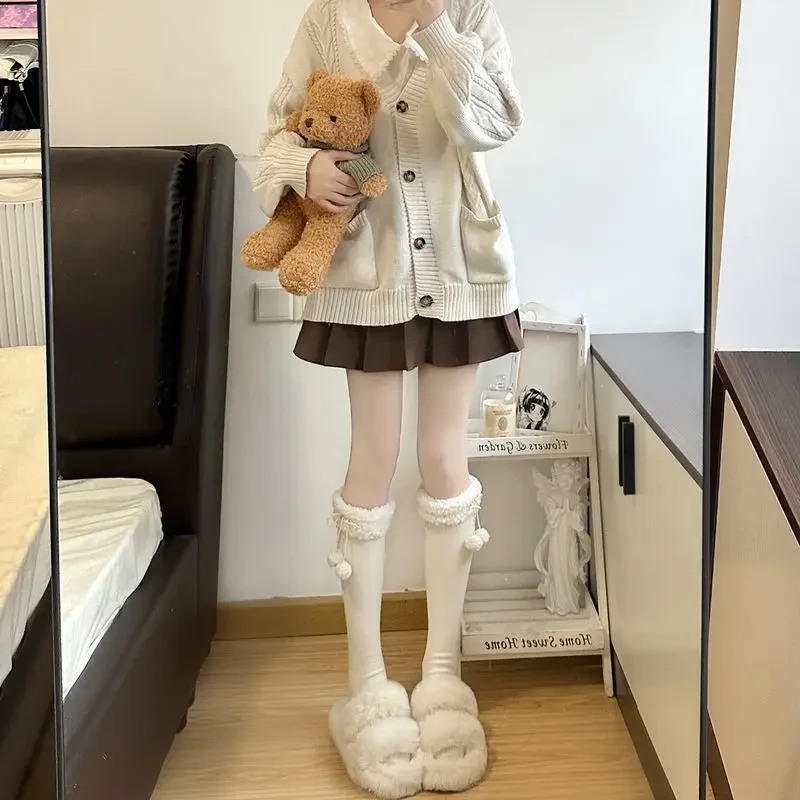 奶白色小腿袜子女秋冬款加厚保暖蝴蝶结毛球中筒及膝堆堆袜日系GM