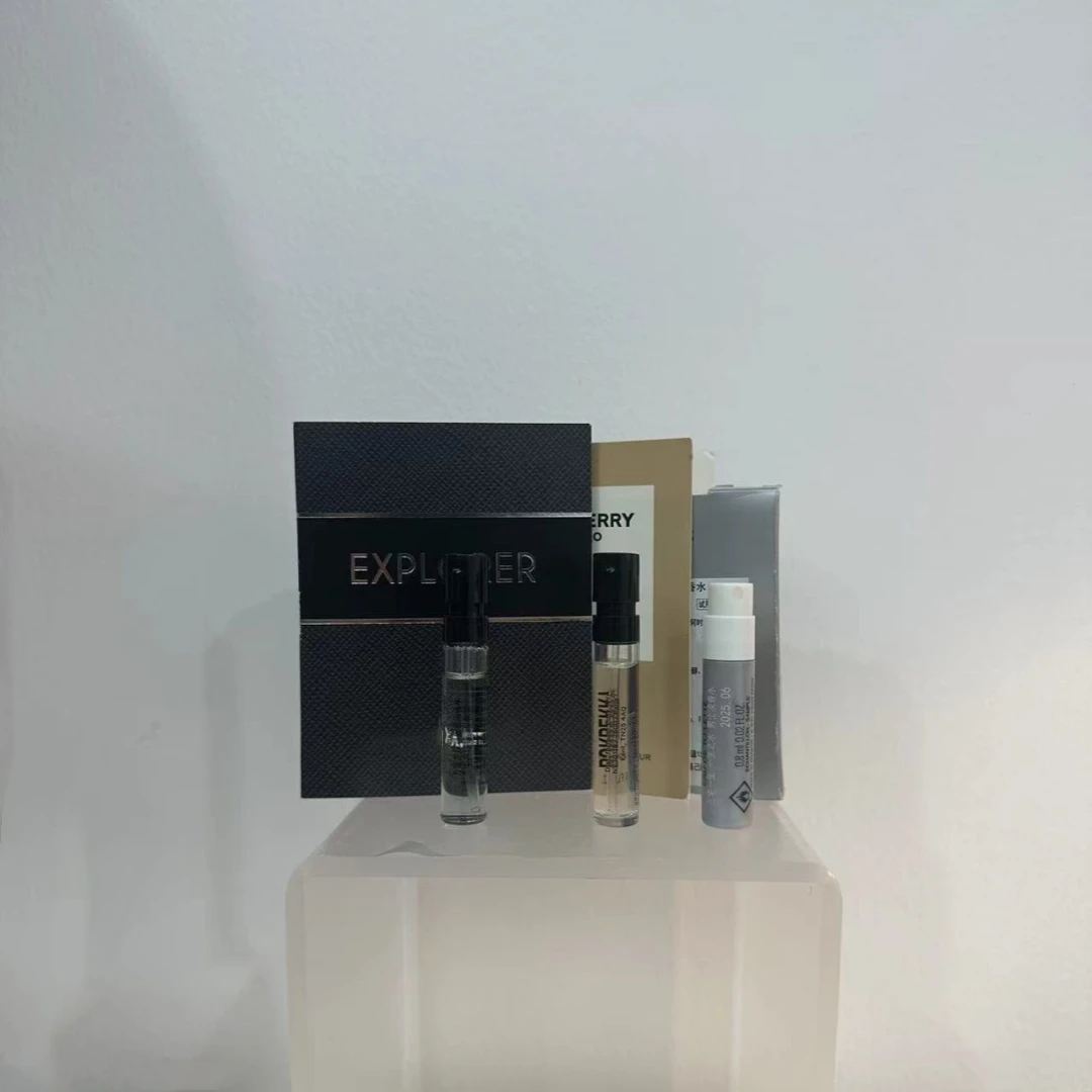 男士:探索者2ml+一生水男0.8ml+ 英雄1.5ml香水
