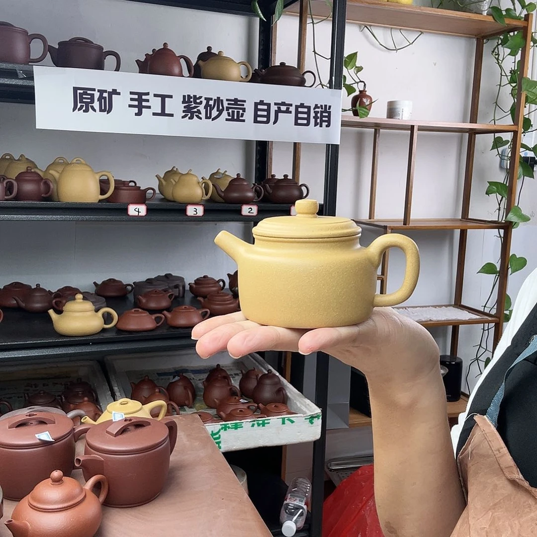 紫砂茶壶一****哥黄金段德钟壶