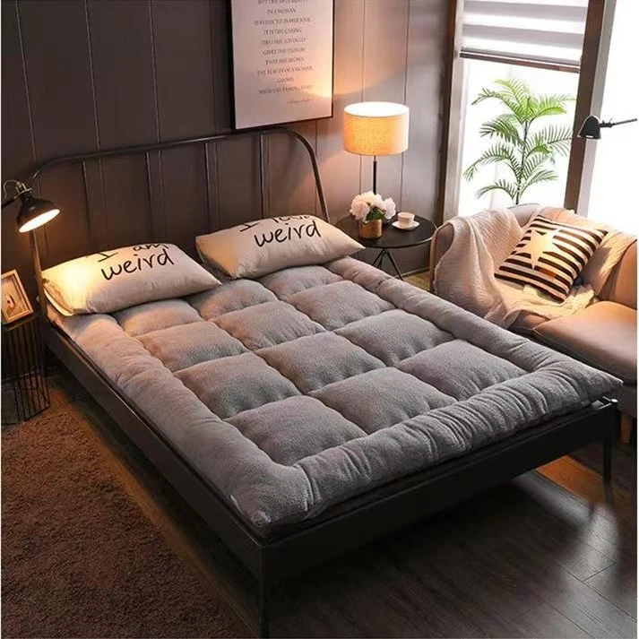 加厚保暖羊羔绒床垫床褥子家用榻榻米铺底床护垫学生宿舍单人垫被