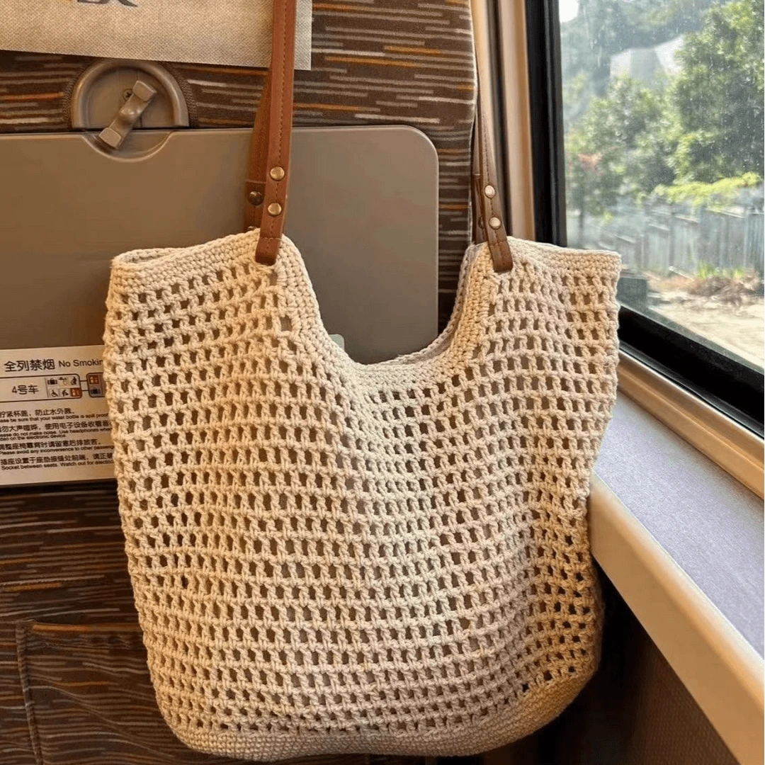 2024小红薯同款网格针织旅游通勤单肩包旅行风大容量腋下包挎包女