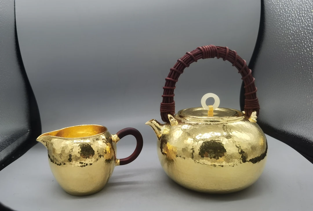 白银鑫坊，客订款中号金色提梁壶烧水壶和公道杯纯金手制一体茶具