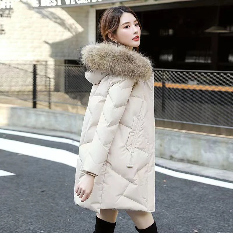 波司断码羽绒服女中长款冬新款显瘦白鸭绒大毛领加厚保暖外套百搭